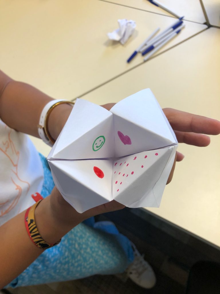 Philo, massage et lecture : cocotte philosophique.